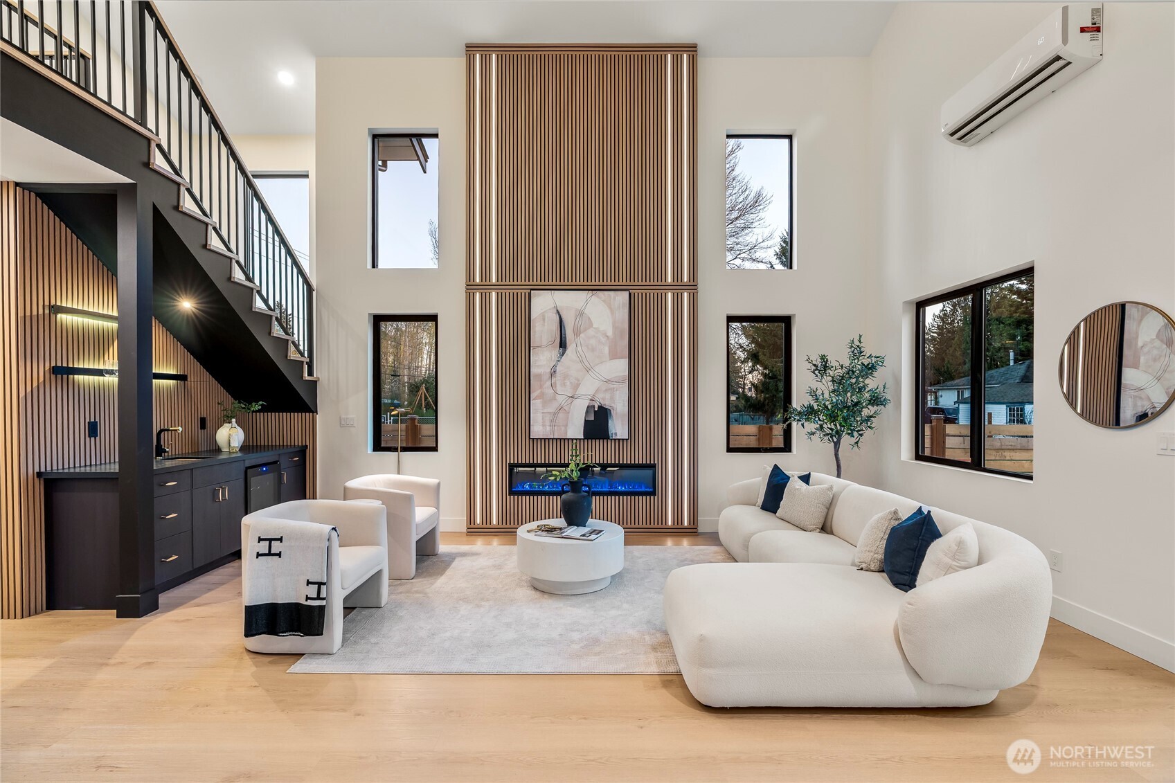 11279 59th Avenue S, Seattle, WA 98178