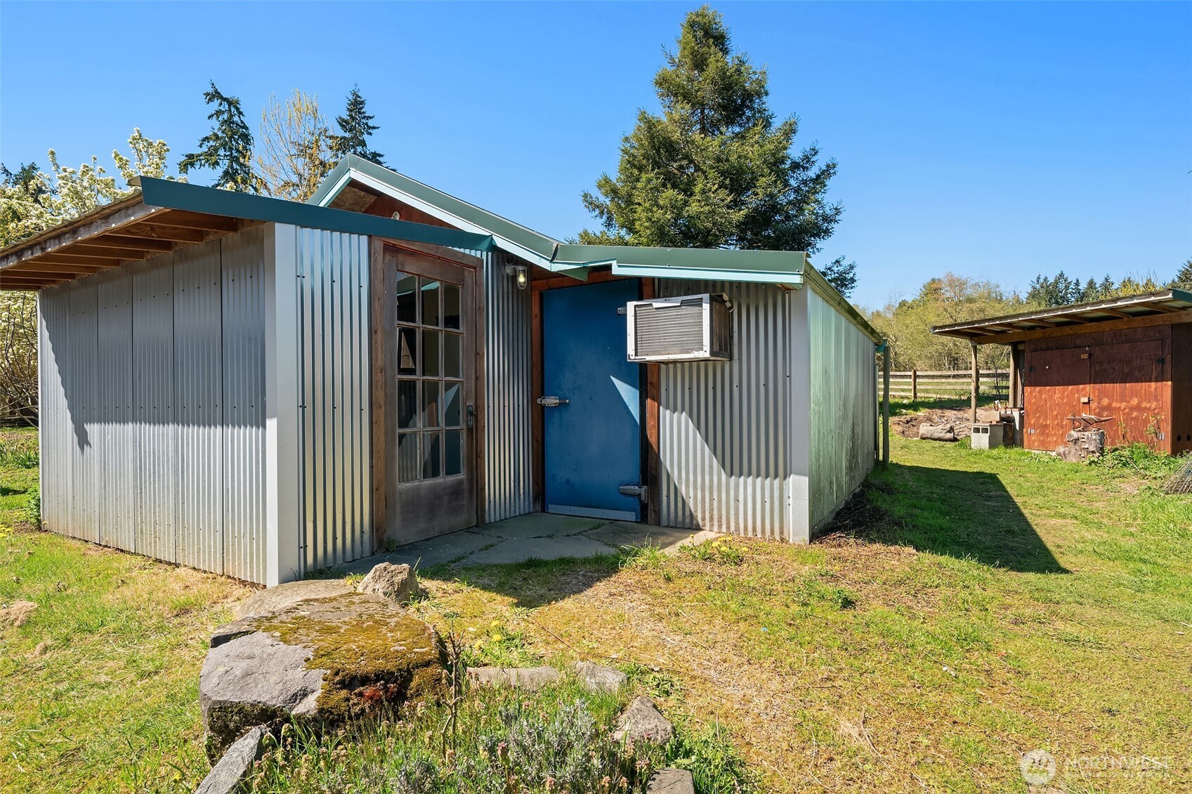 23419 107th Avenue SW, Vashon, WA 98070