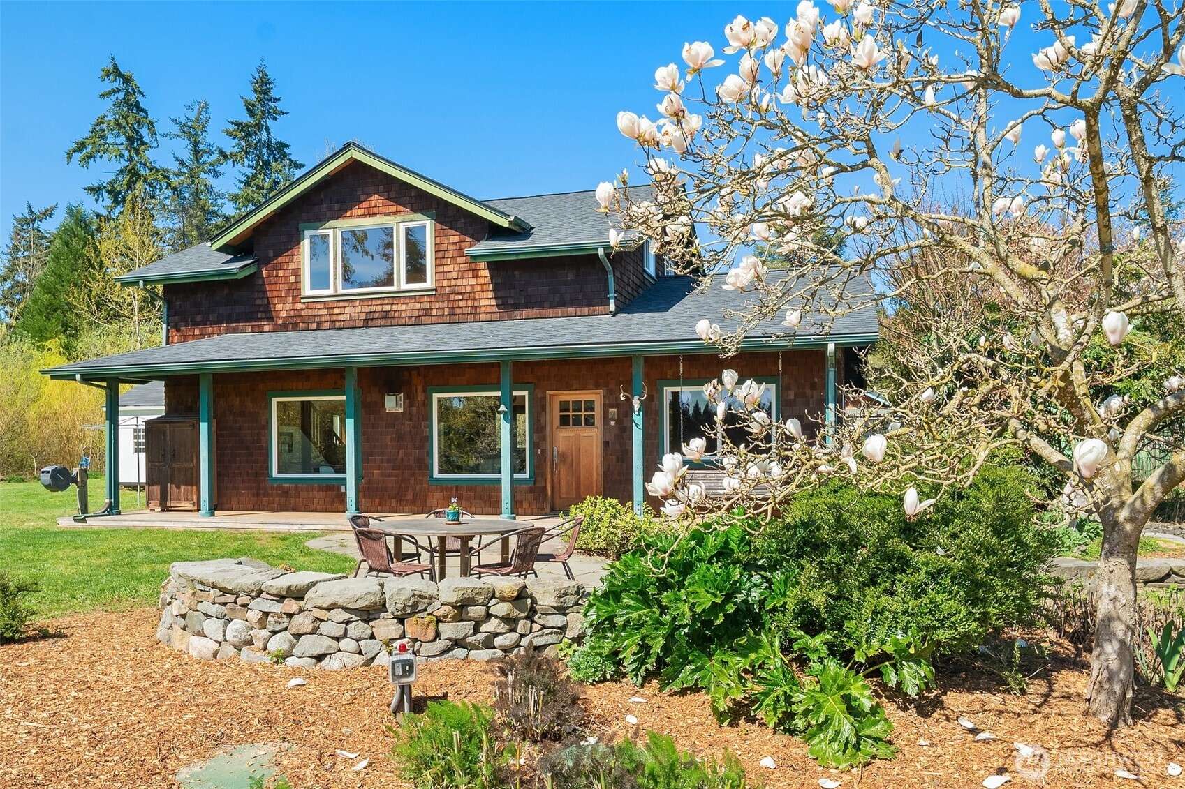 23419 107th Avenue SW, Vashon, WA 98070