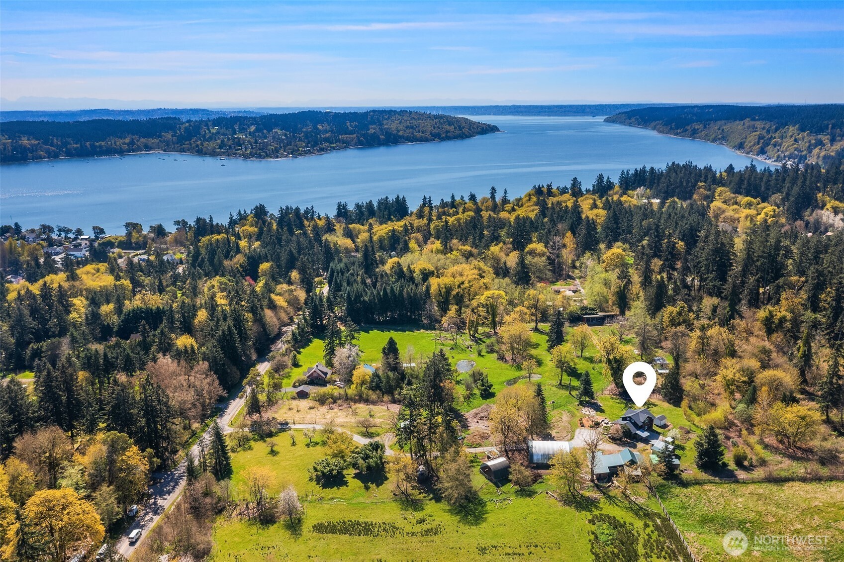 23419 107th Avenue SW, Vashon, WA 98070