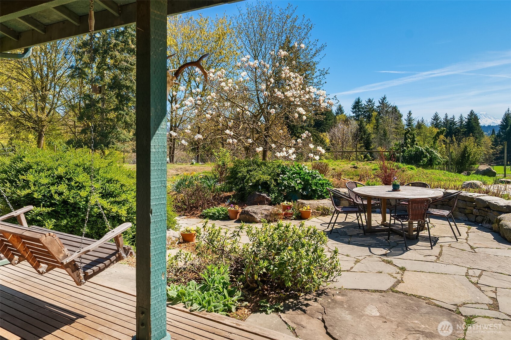 23419 107th Avenue SW, Vashon, WA 98070