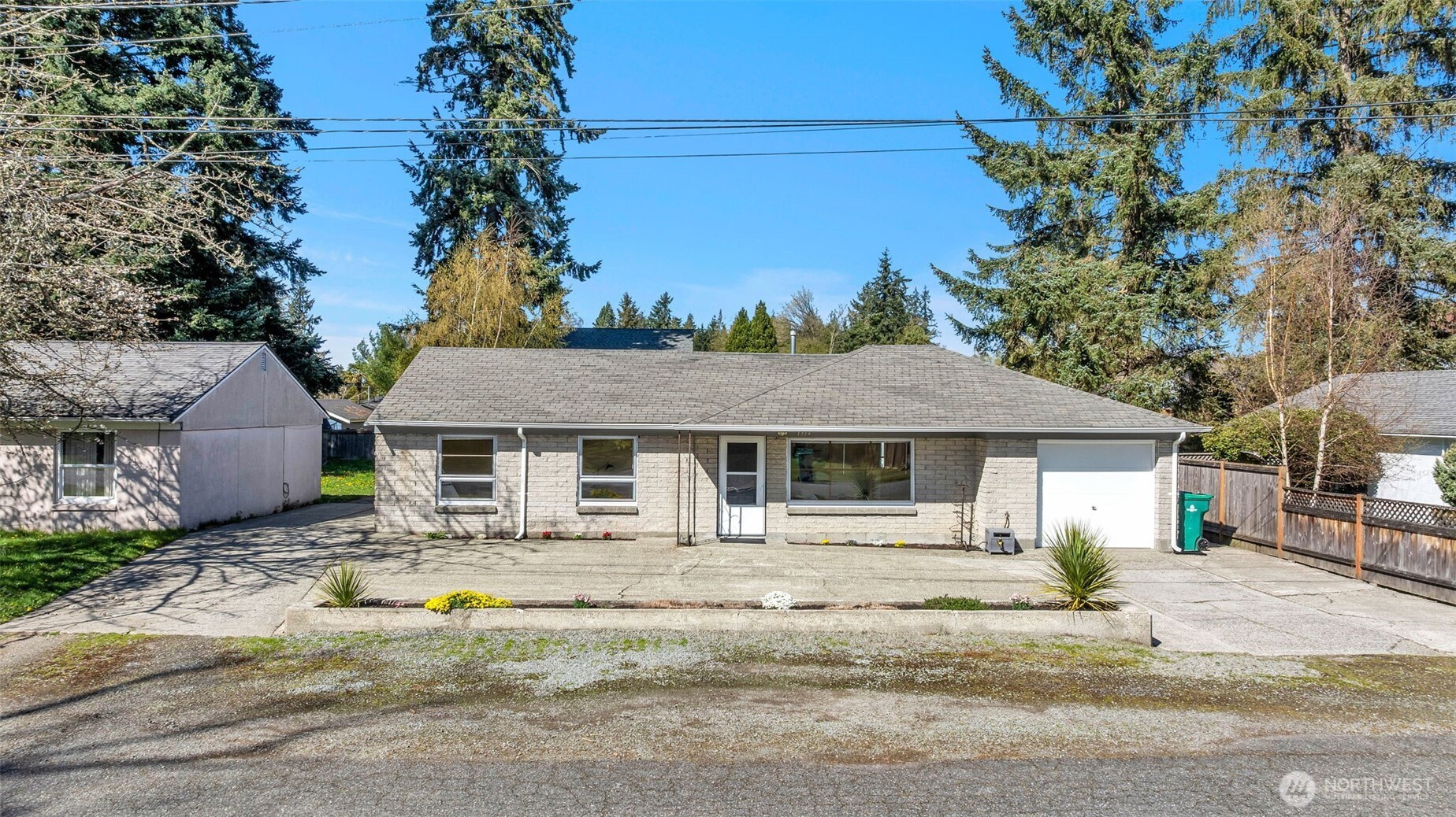 1314 N 188th Street , Shoreline, WA 98133