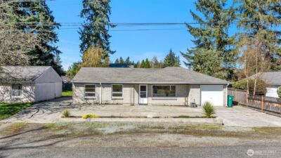 1314 N 188th Street , Shoreline, WA 98133