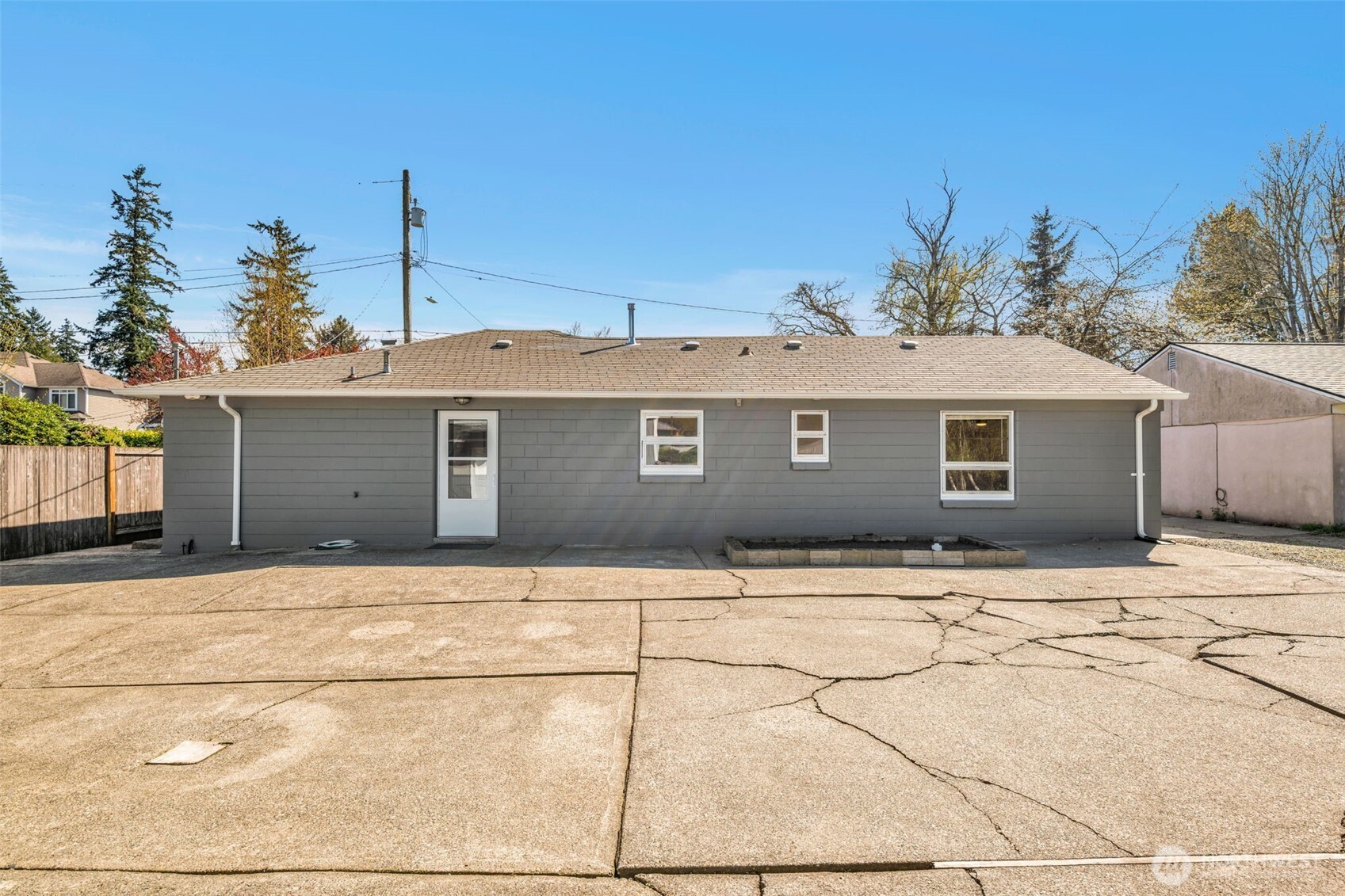 1314 N 188th Street , Shoreline, WA 98133