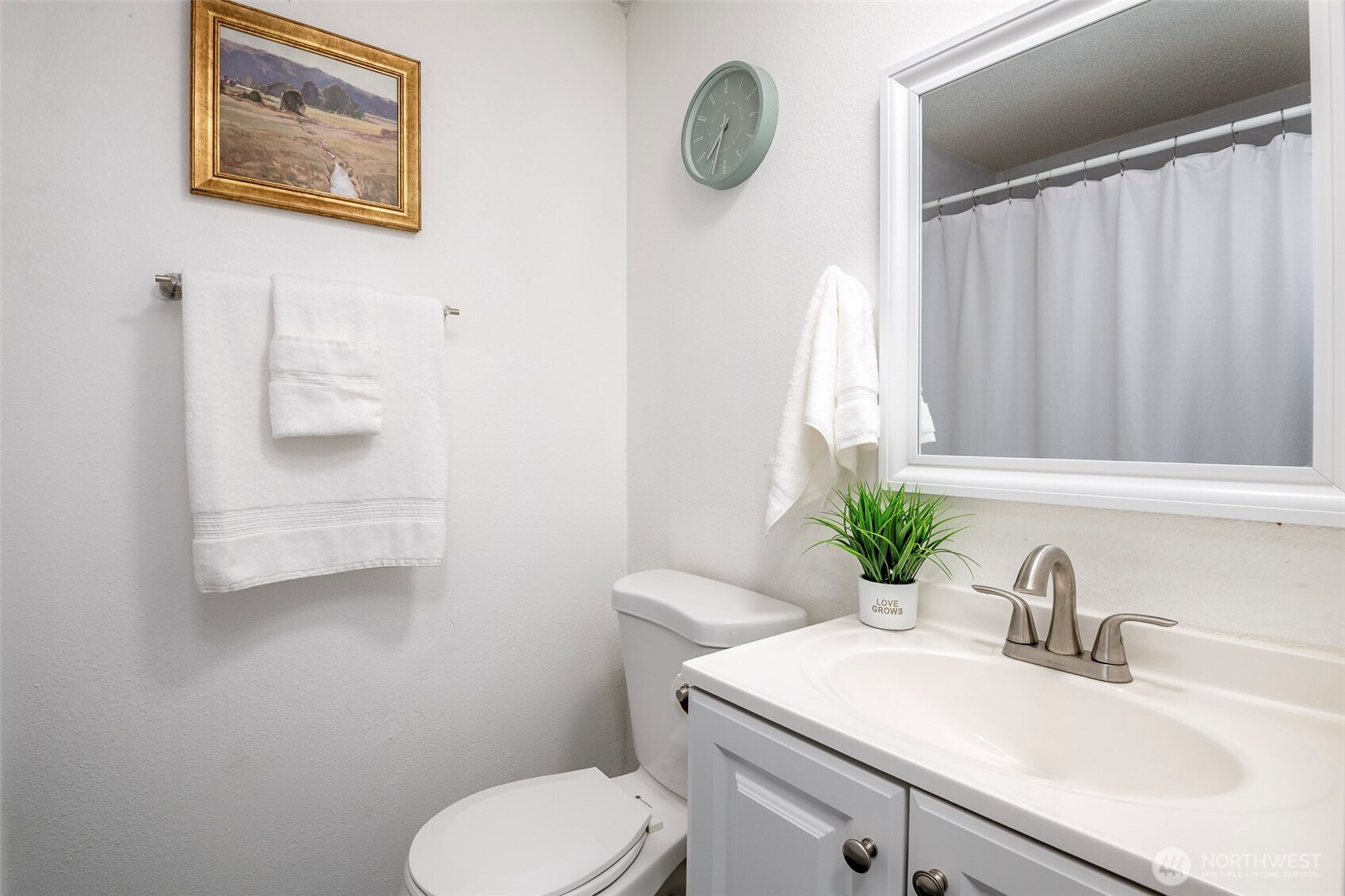 8725 Pepperidge Lane SE, Yelm, WA 98597