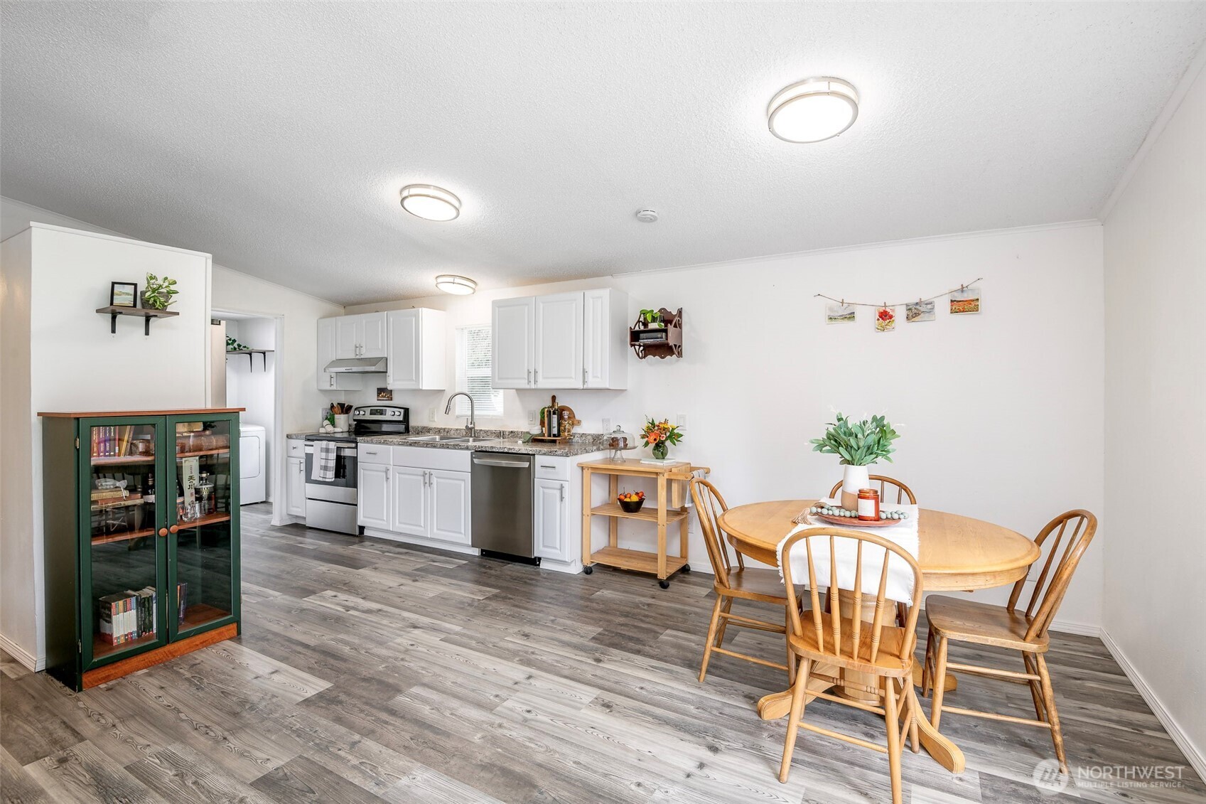 8725 Pepperidge Lane SE, Yelm, WA 98597