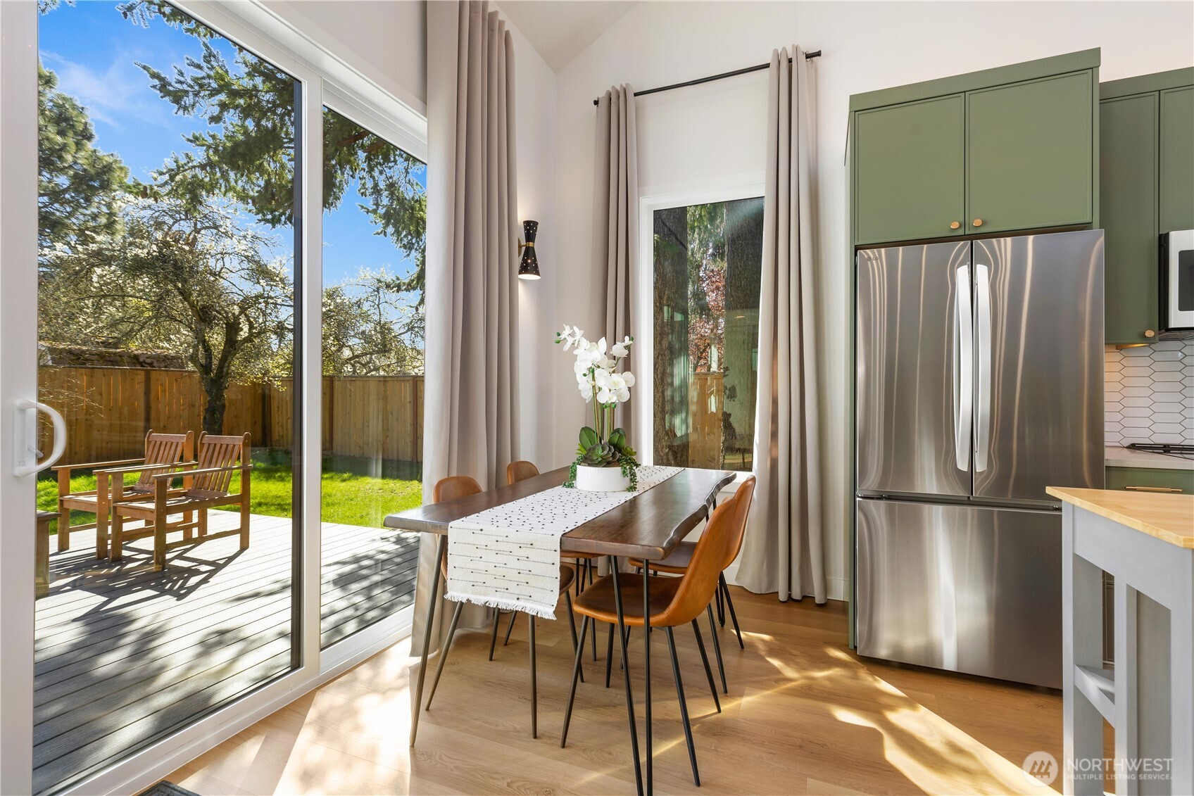 10039 13th Avenue NW, Seattle, WA 98177