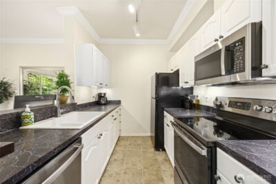 801 Rainier Avenue N #E325, Renton, WA 98057 - Photo 3