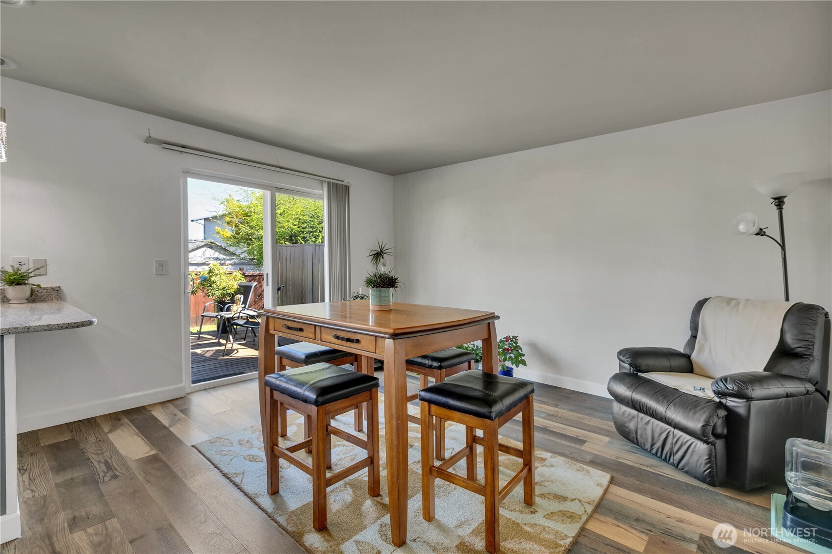 615 Chicago Boulevard S, Pacific, WA 98047