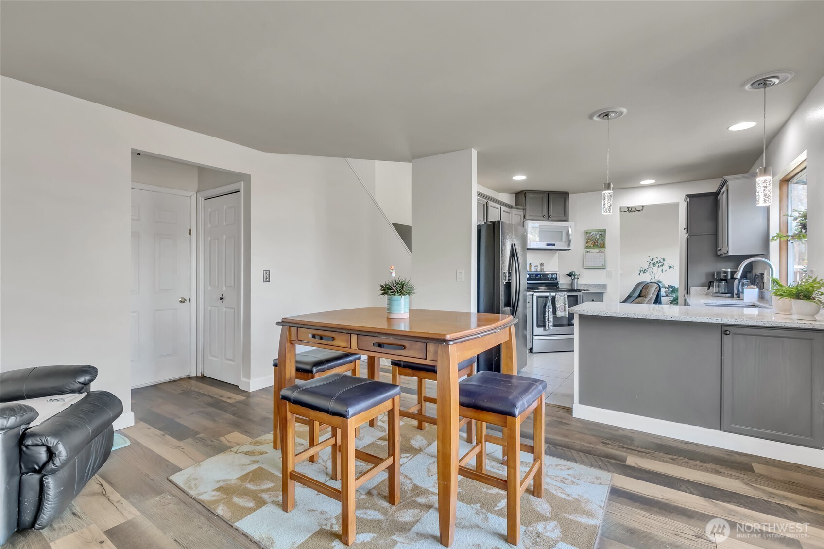 615 Chicago Boulevard S, Pacific, WA 98047