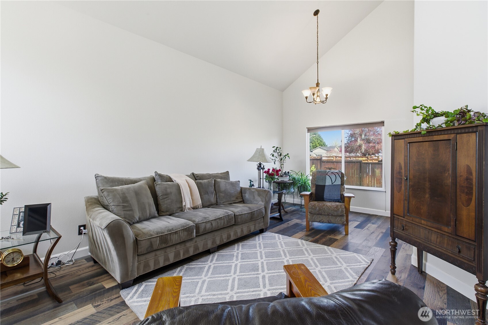 615 Chicago Boulevard S, Pacific, WA 98047