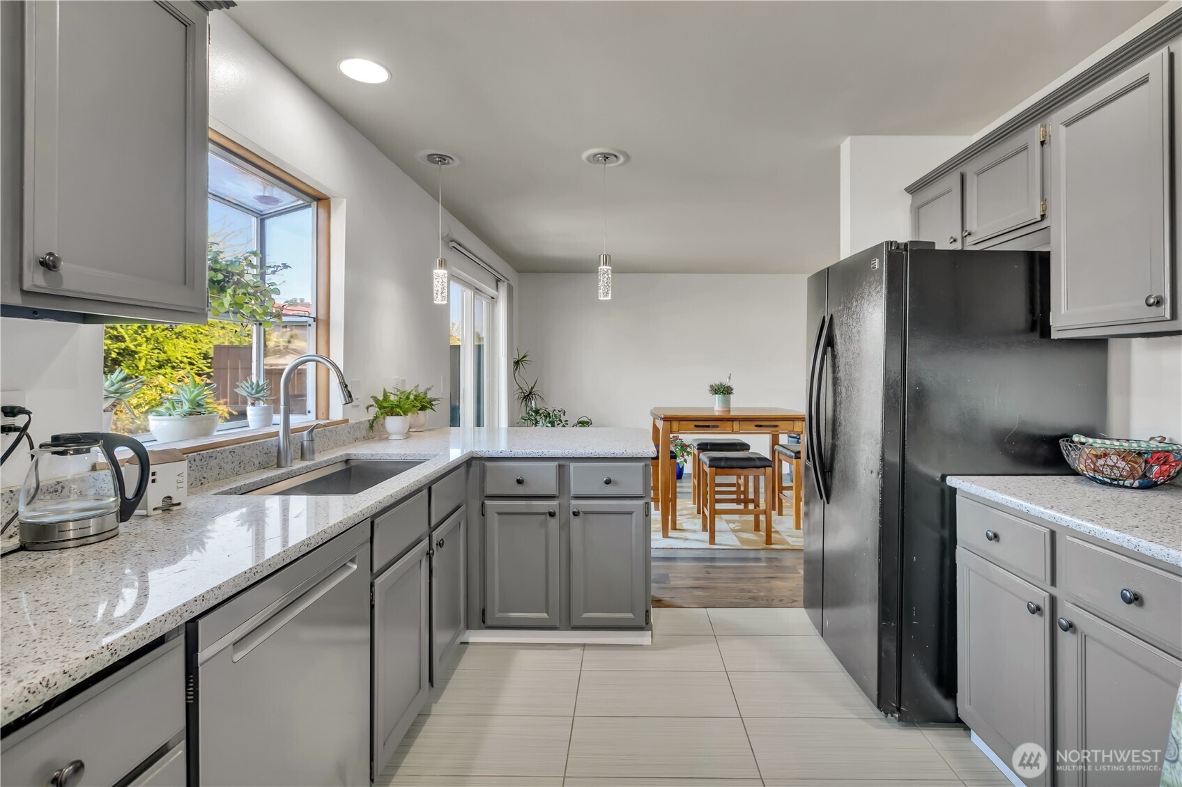 615 Chicago Boulevard S, Pacific, WA 98047