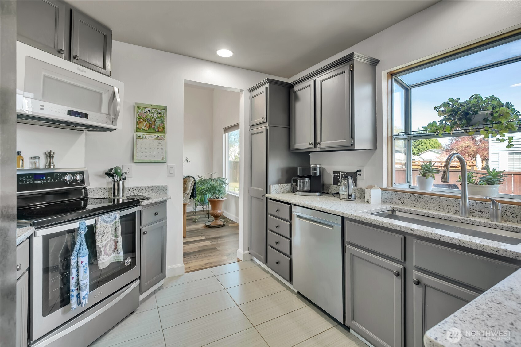 615 Chicago Boulevard S, Pacific, WA 98047