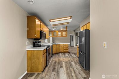 3570 Pinnacle Place , Wenatchee, WA 98801 - Photo 12