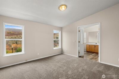 3570 Pinnacle Place , Wenatchee, WA 98801 - Photo 20