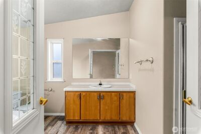 3570 Pinnacle Place , Wenatchee, WA 98801 - Photo 21