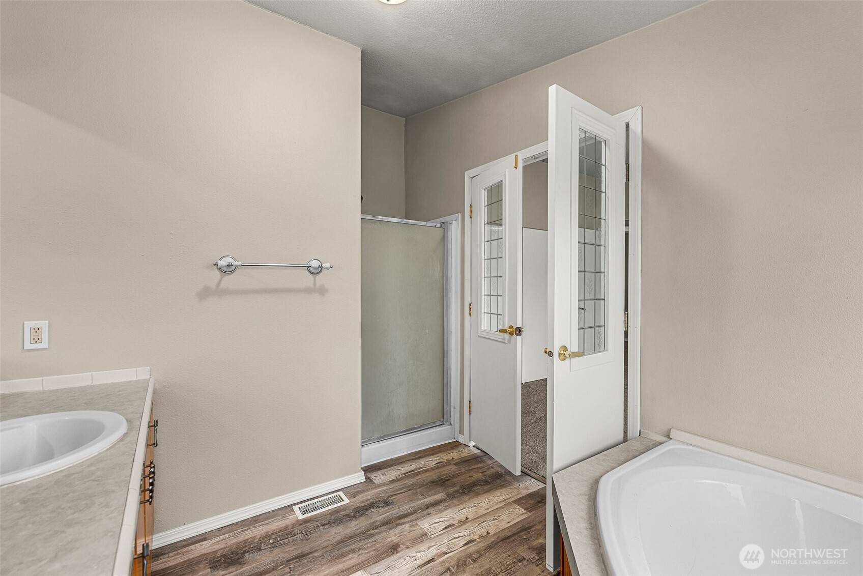 3570 Pinnacle Place , Wenatchee, WA 98801