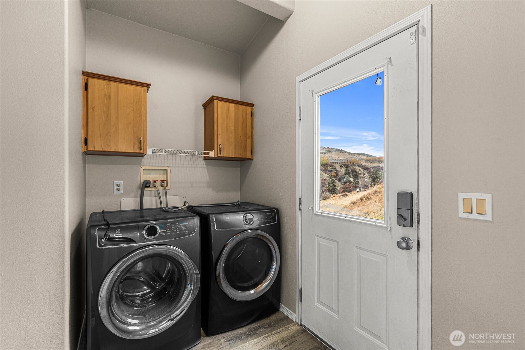 3570 Pinnacle Place , Wenatchee, WA 98801