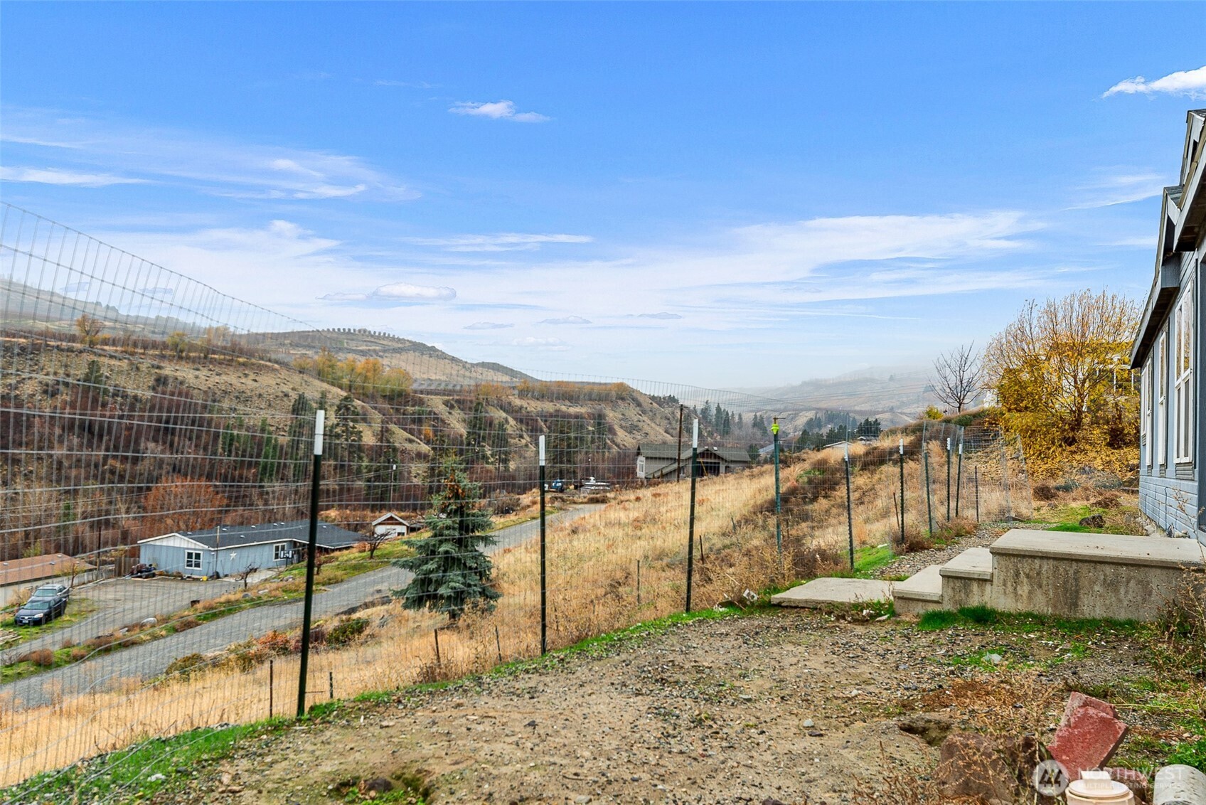 3570 Pinnacle Place , Wenatchee, WA 98801
