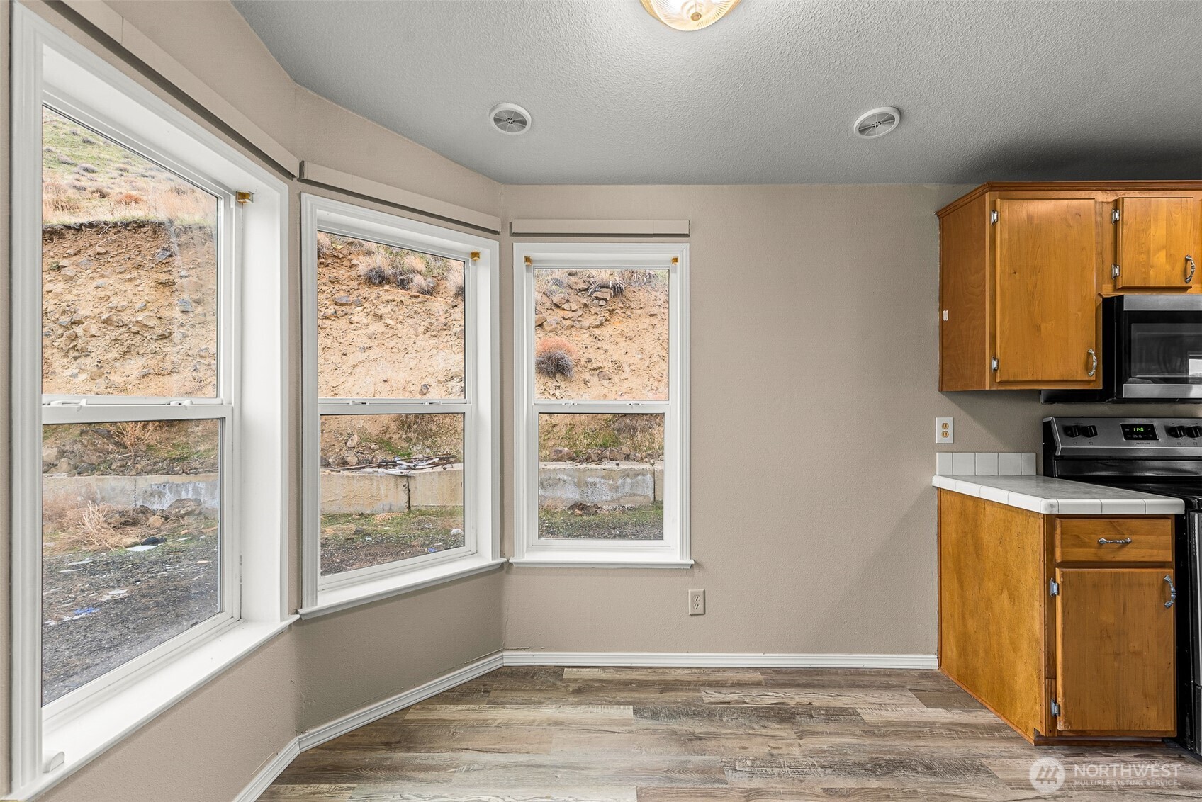 3570 Pinnacle Place , Wenatchee, WA 98801