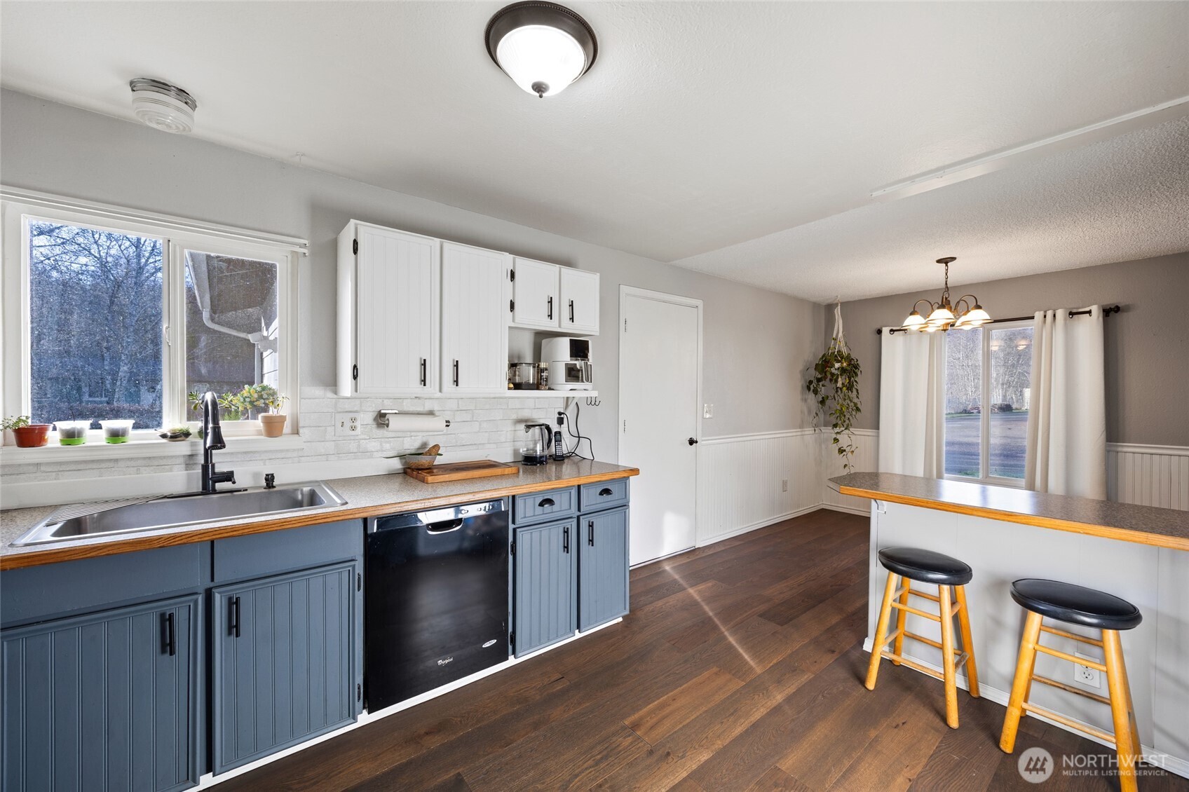 122 S 8th , McCleary, WA 98557