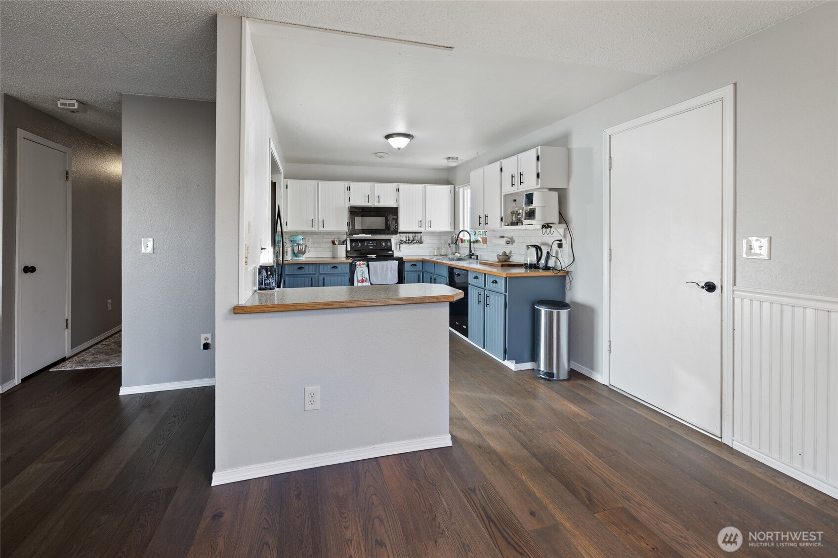 122 S 8th , McCleary, WA 98557