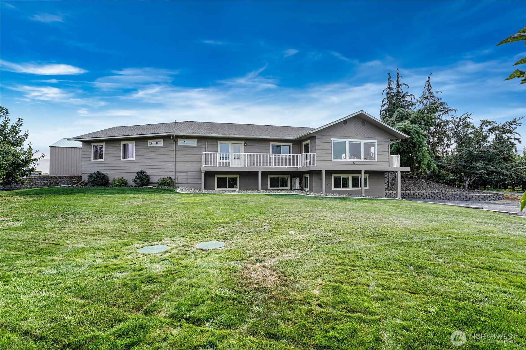 2545 6th SE, East Wenatchee, WA 98802