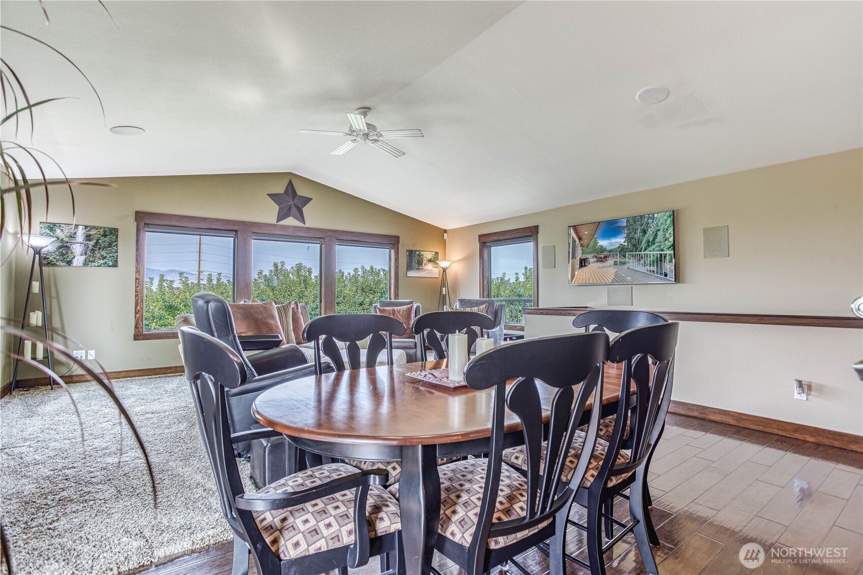 2545 6th SE, East Wenatchee, WA 98802