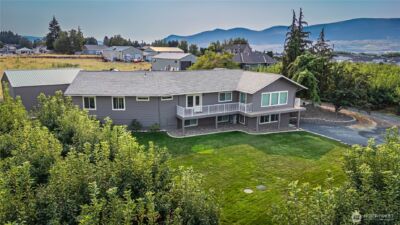 2545 6th SE, East Wenatchee, WA 98802 - Photo 3