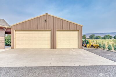 2545 6th SE, East Wenatchee, WA 98802 - Photo 6