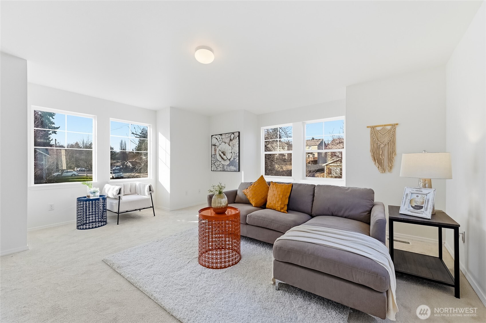 19440 77th Place NE, Kenmore, WA 98028