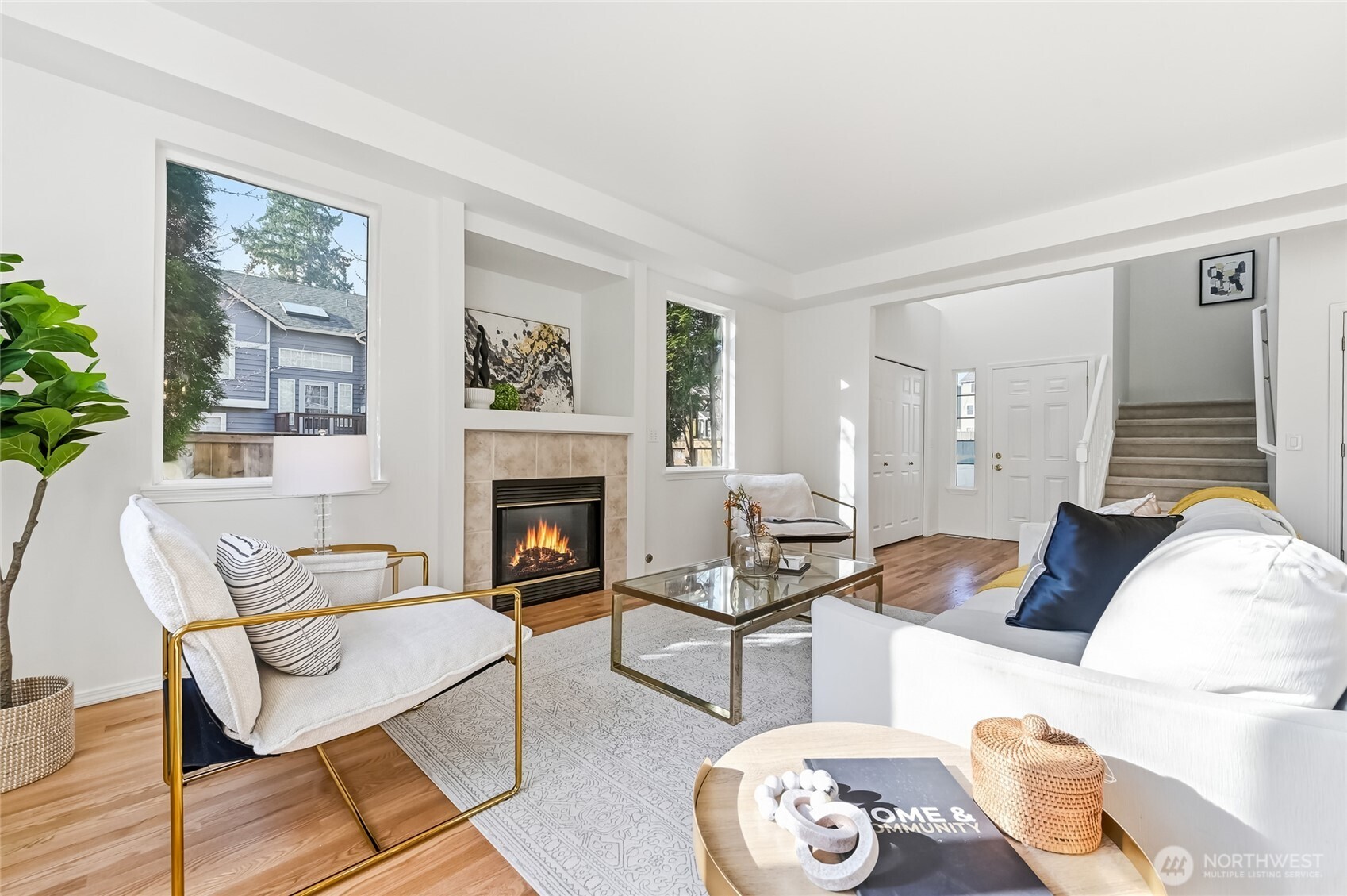 19440 77th Place NE, Kenmore, WA 98028