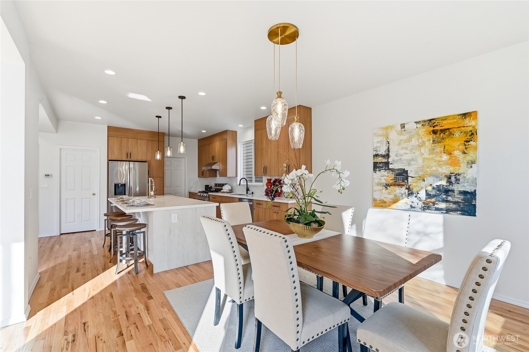 19440 77th Place NE, Kenmore, WA 98028