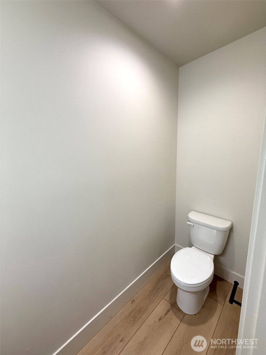 150 Juanita Way , Malaga, WA 98828