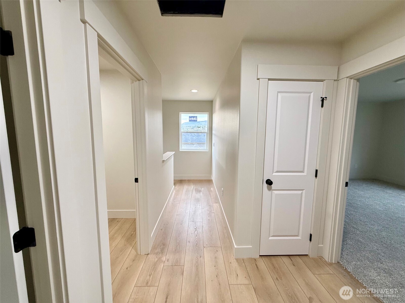 150 Juanita Way , Malaga, WA 98828