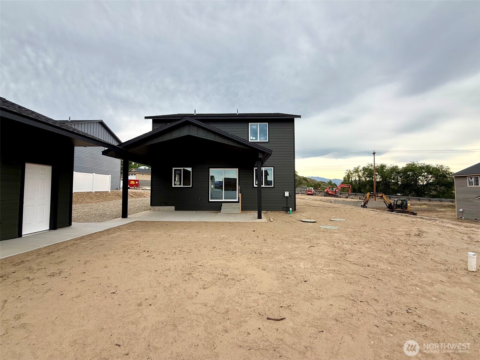 150 Juanita Way , Malaga, WA 98828