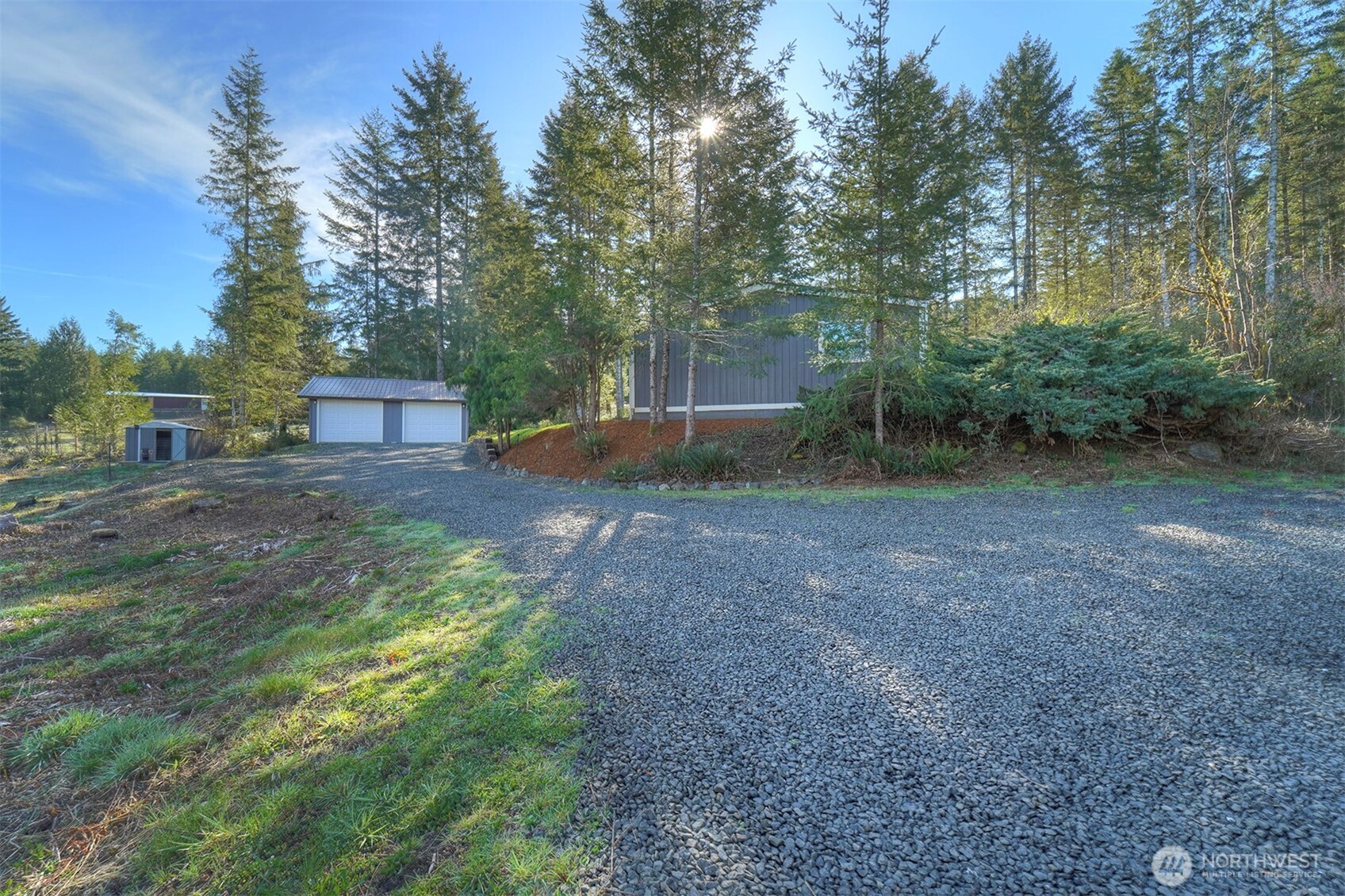 42 E Mossflower Lane , Grapeview, WA 98546