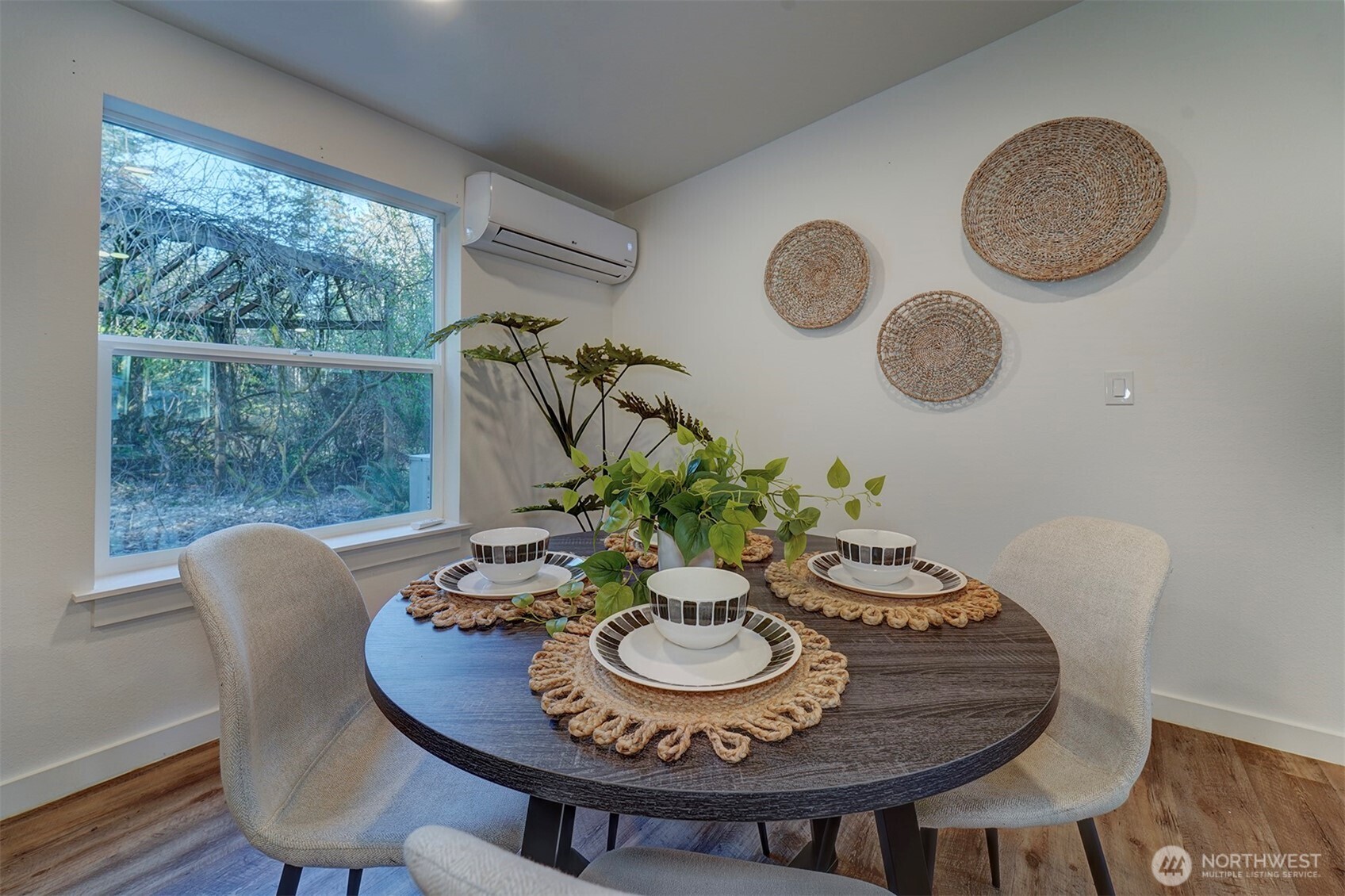 42 E Mossflower Lane , Grapeview, WA 98546
