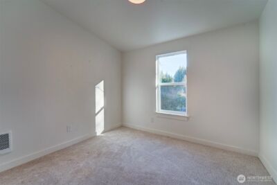 42 E Mossflower Lane , Grapeview, WA 98546 - Photo 21