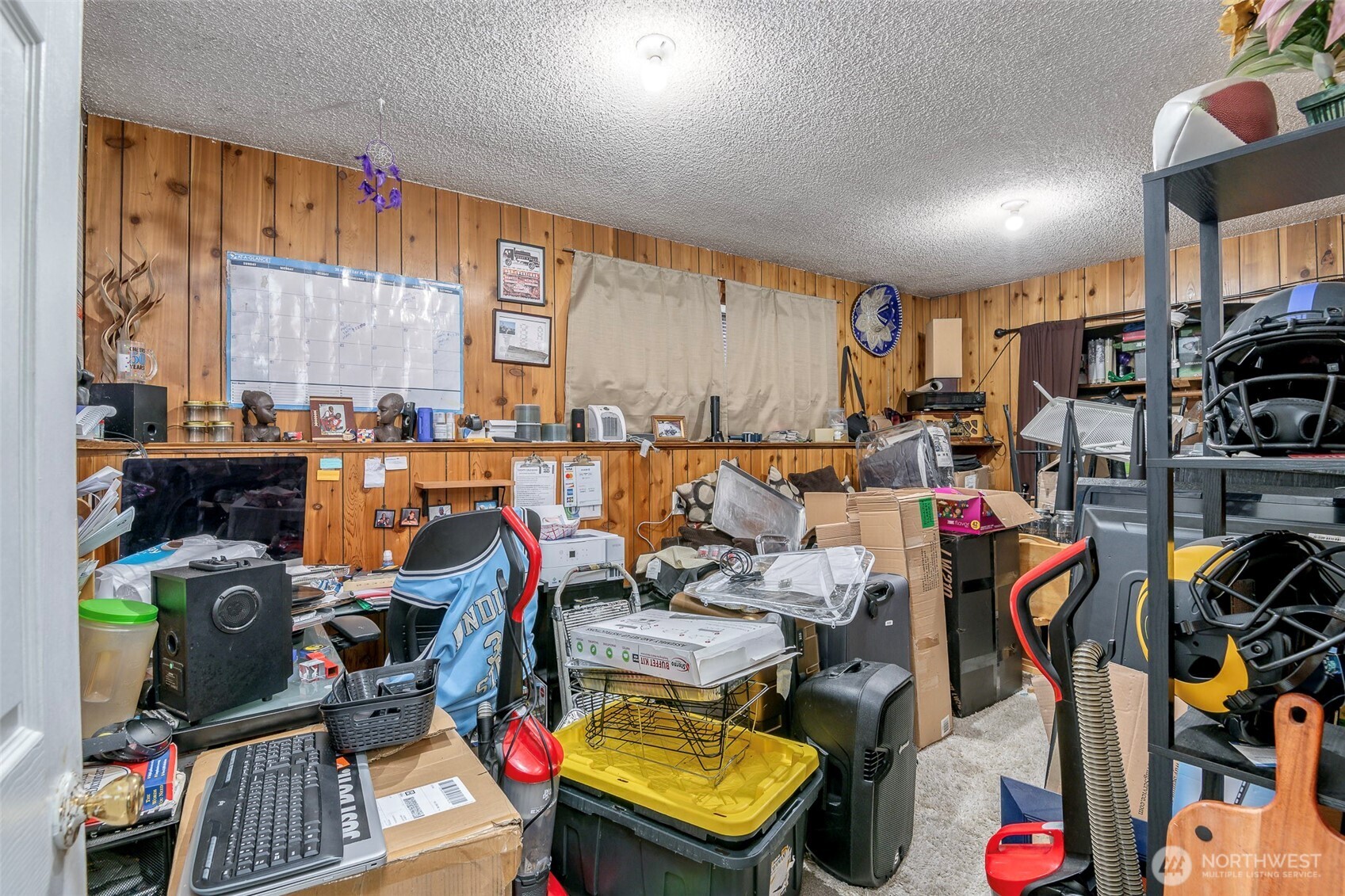 707 Alvord Avenue N, Kent, WA 98031