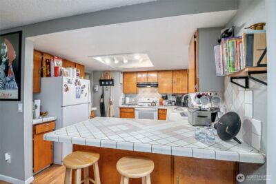 707 Alvord Avenue N, Kent, WA 98031 - Photo 7