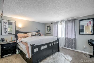 707 Alvord Avenue N, Kent, WA 98031 - Photo 10