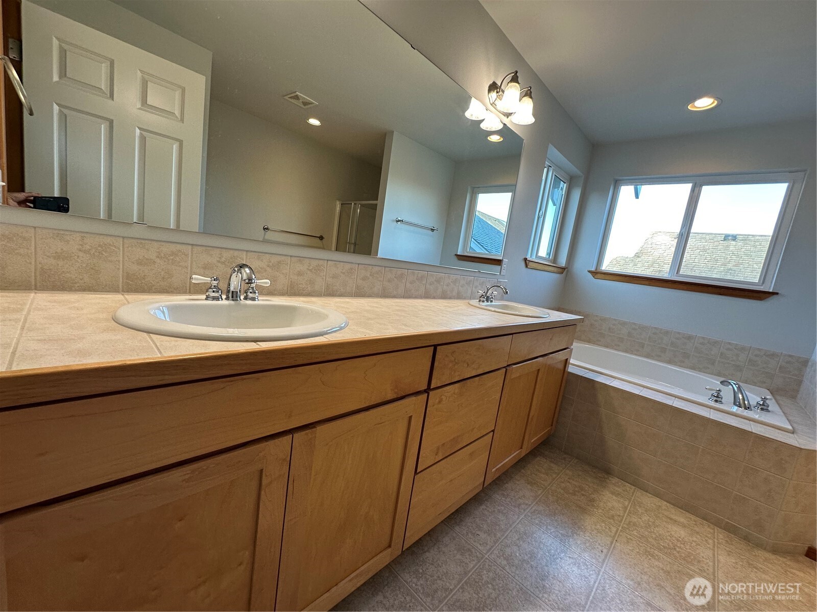 7721 64th Place NE, Marysville, WA 98270