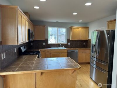 7721 64th Place NE, Marysville, WA 98270 - Photo 10