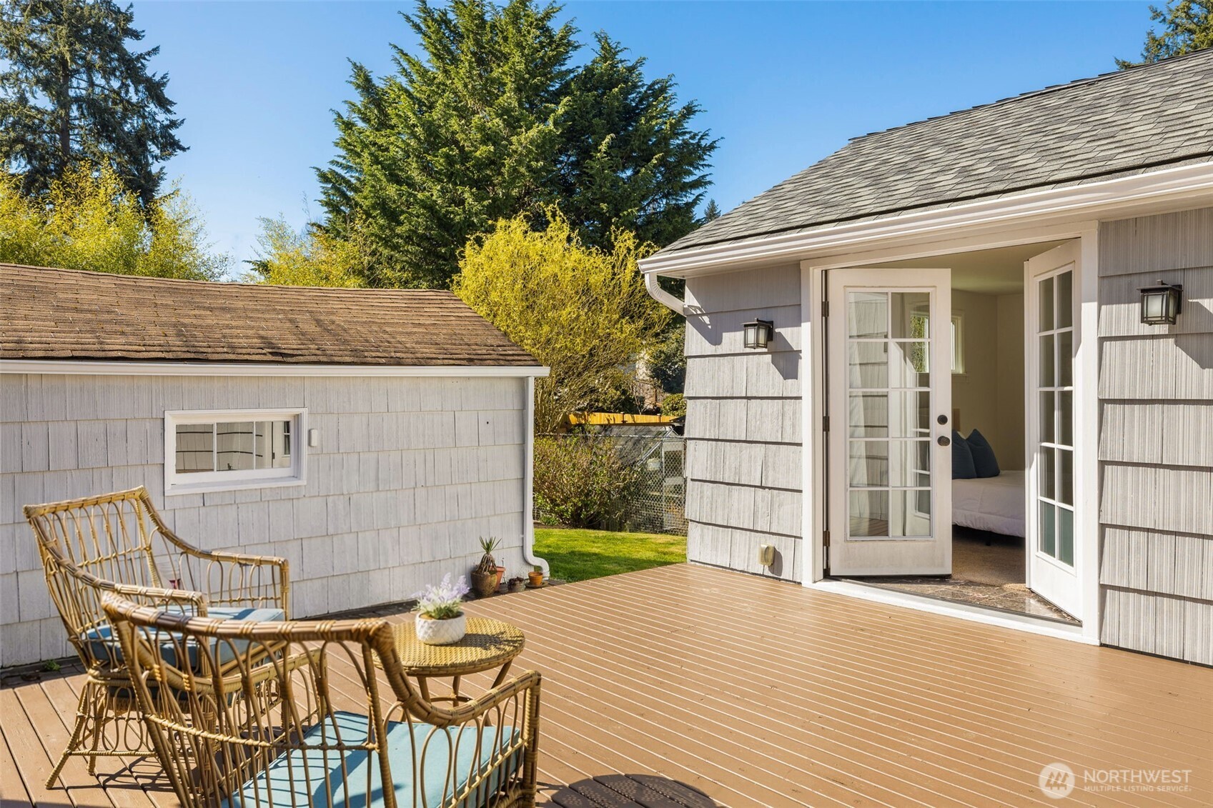 13703 Palatine Avenue N, Seattle, WA 98133