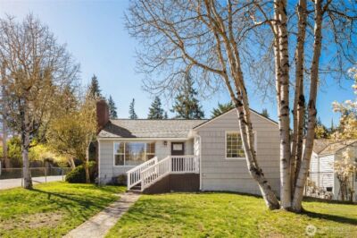 13703 Palatine Avenue N, Seattle, WA 98133