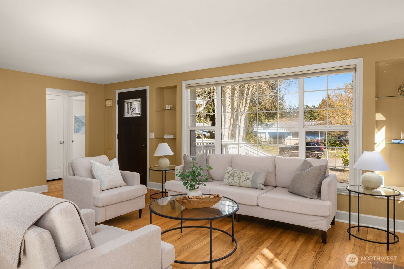 13703 Palatine Avenue N, Seattle, WA 98133