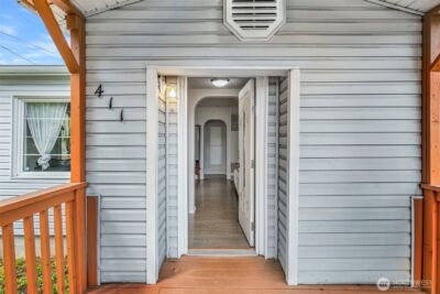 411 7th Street SE, Auburn, WA 98002 - Photo 2