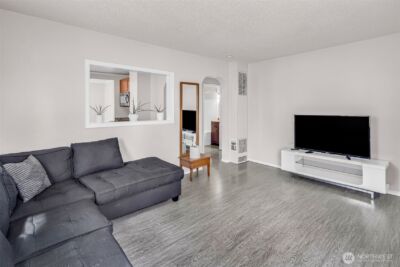 411 7th Street SE, Auburn, WA 98002 - Photo 4