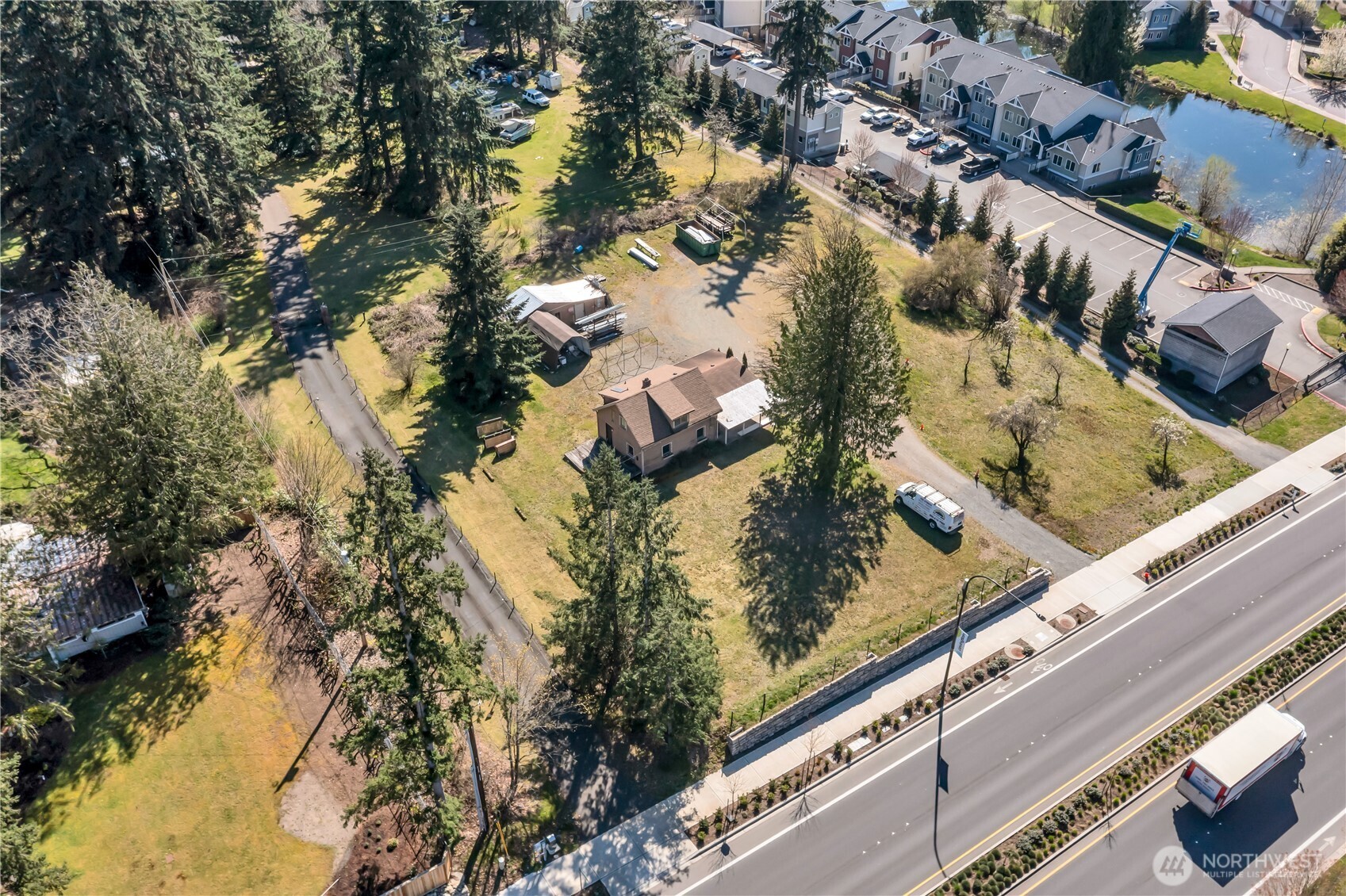 18203 SE 272nd Street , Kent, WA 98042